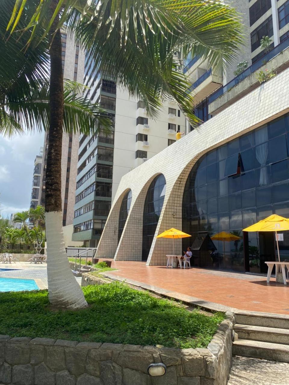 Golden Frente Mar Apartment *